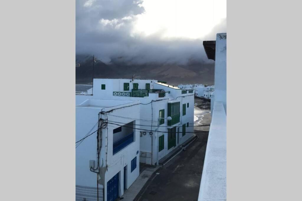 Lanzarote Famara Beach Εξωτερικό φωτογραφία